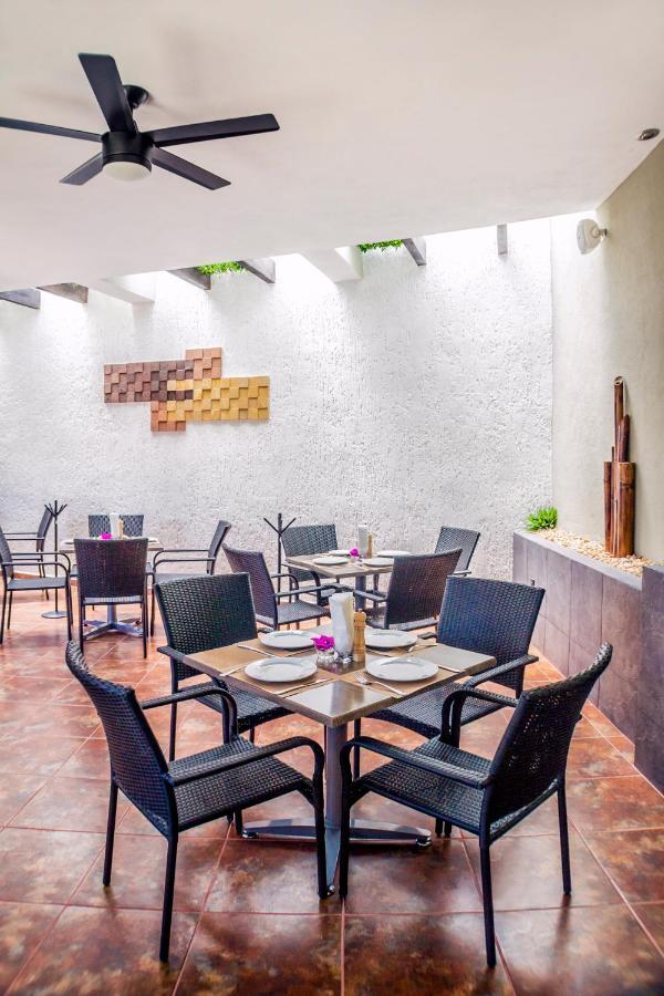 Miia Hotel Boutique Бернал Екстериор снимка